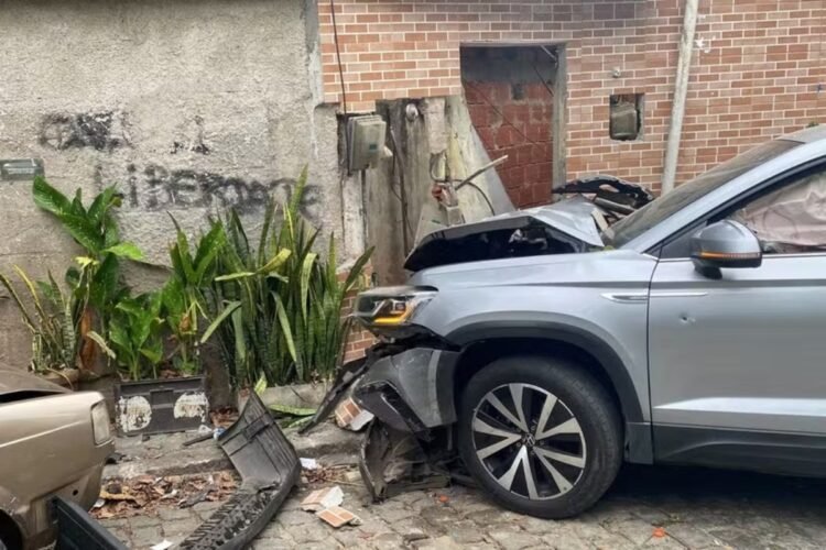 Carro do ex-secret&aacute;rio de turismo argentino